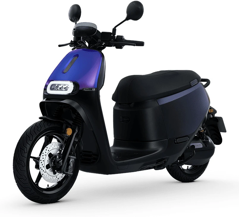 Gogoro scooter shop
